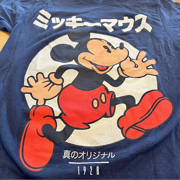 Disney Mickey And Friends Mickey Mouse Kanji Portrait T-Shirt - Picture 2 of 4